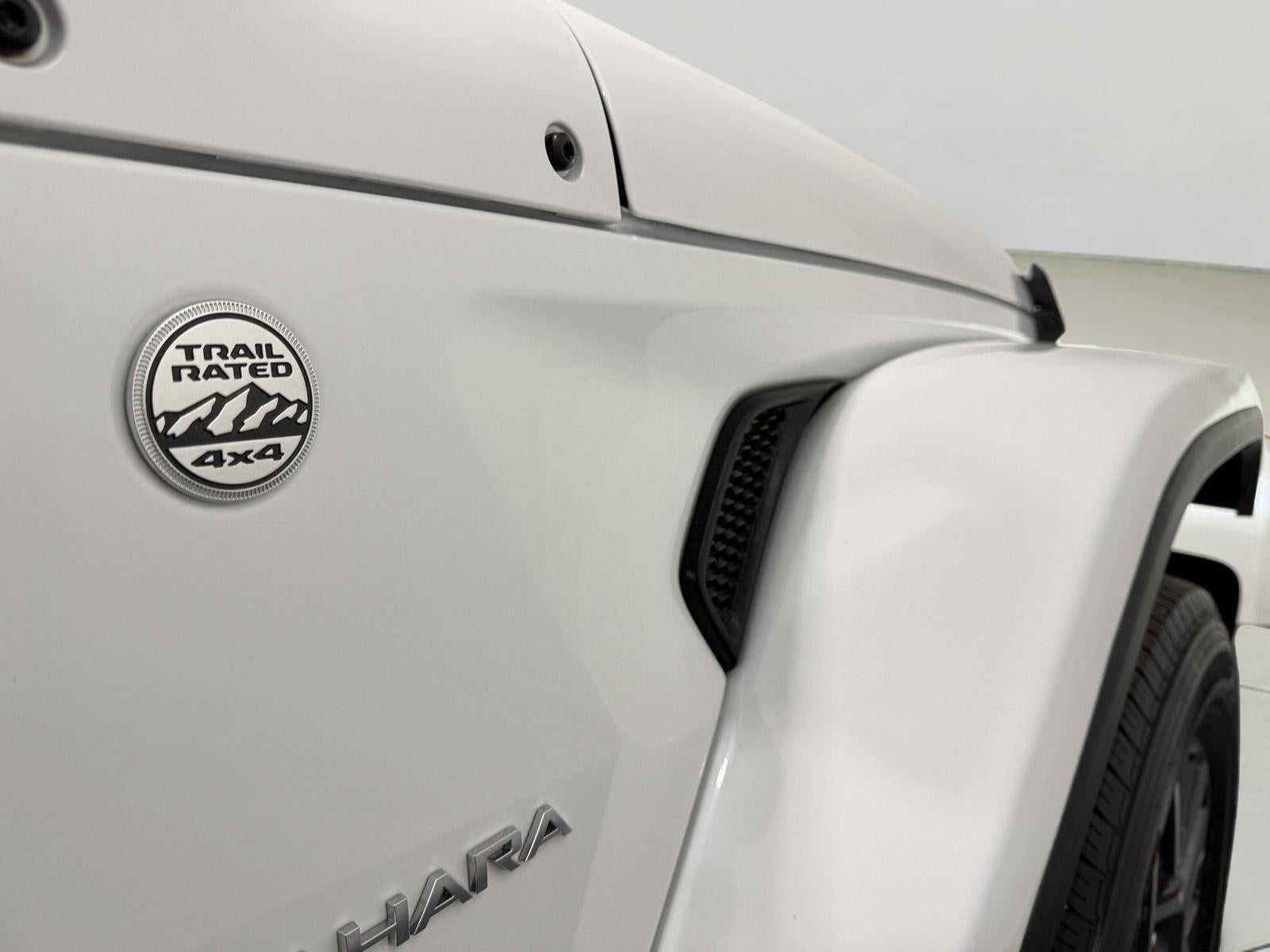 2024 Jeep Wrangler 4-Door Sahara