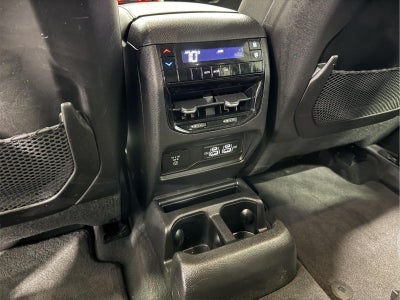 2023 Jeep Grand Cherokee L Laredo 4x4