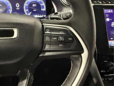 2023 Jeep Grand Cherokee L Laredo 4x4