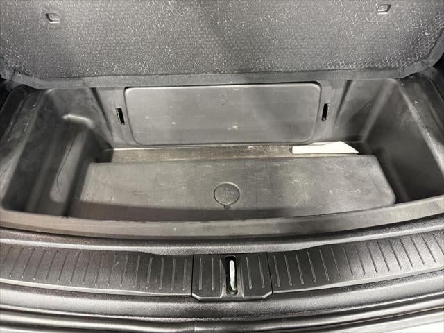 2023 Jeep Grand Cherokee L Laredo 4x4