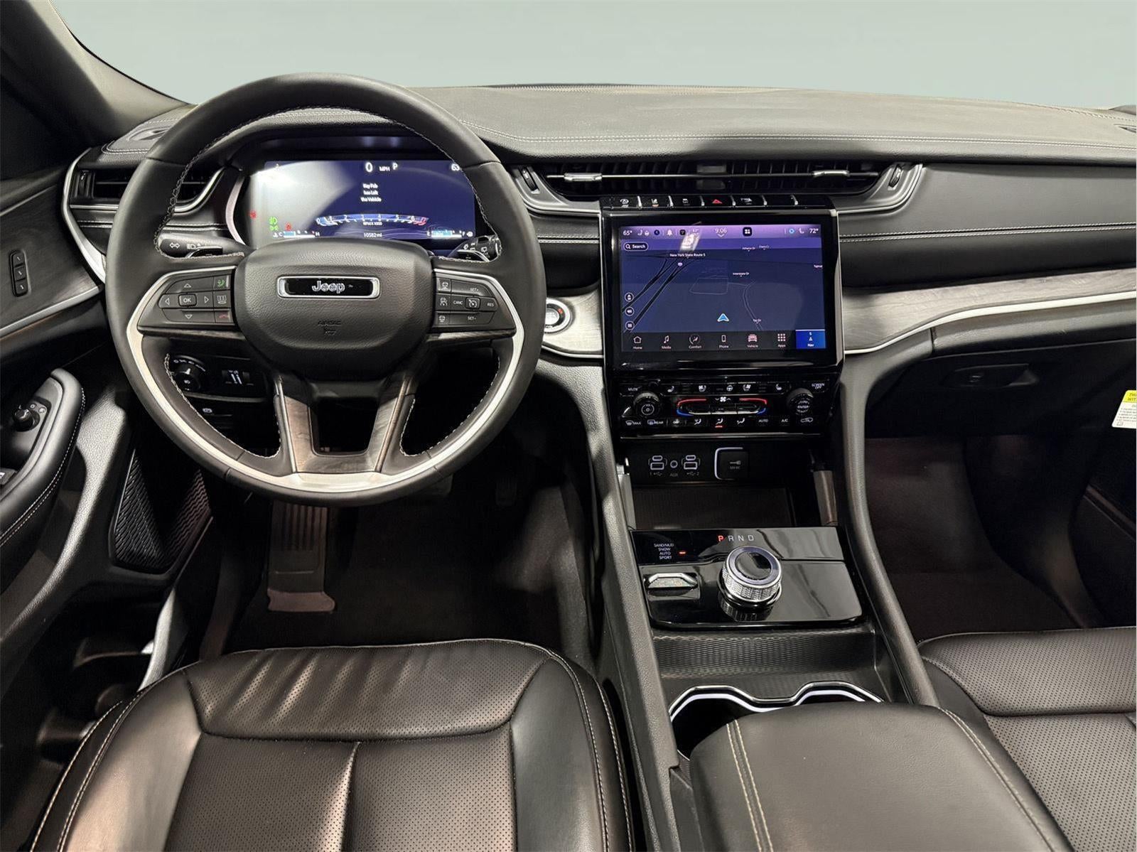 2025 Jeep Grand Cherokee L Limited 4x4