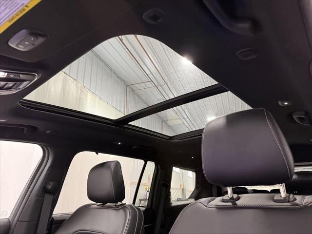 2025 Jeep Grand Cherokee L Limited 4x4