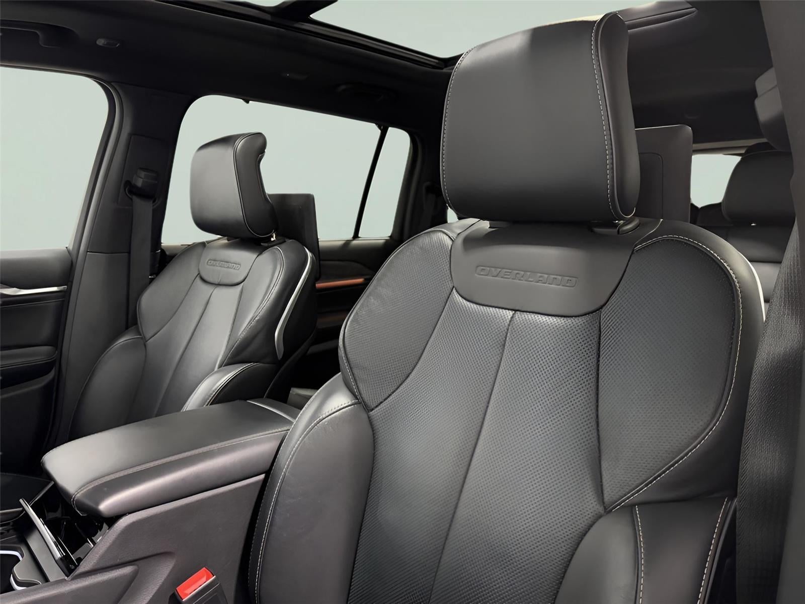 2025 Jeep Grand Cherokee L Overland 4x4