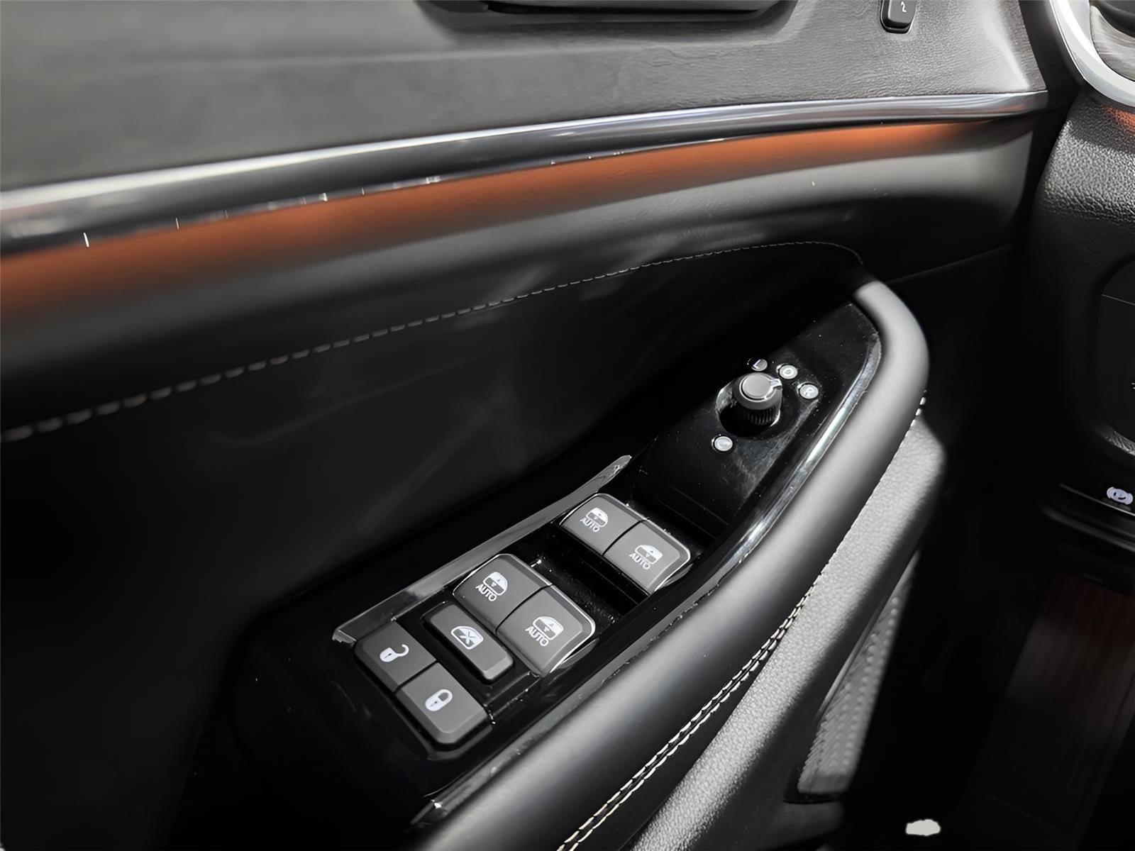 2025 Jeep Grand Cherokee L Overland 4x4