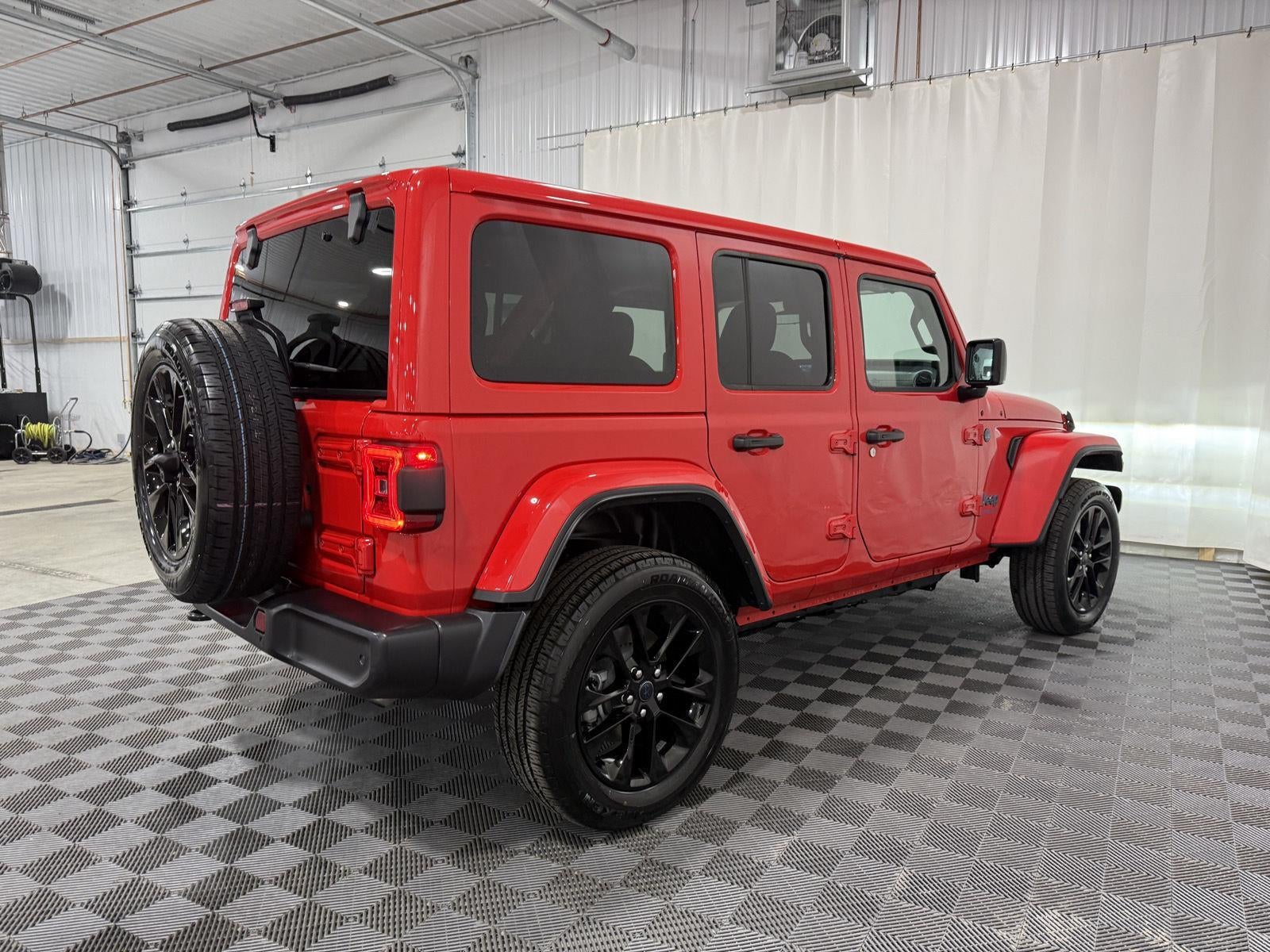 2025 Jeep Wrangler 4xe Sahara 4xe