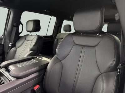 2023 Jeep Wagoneer L Series III 4x4