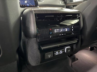 2023 Jeep Wagoneer L Series III 4x4