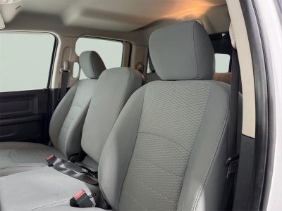 2018 RAM 1500 Express Quad Cab 4x4 6'4' Box