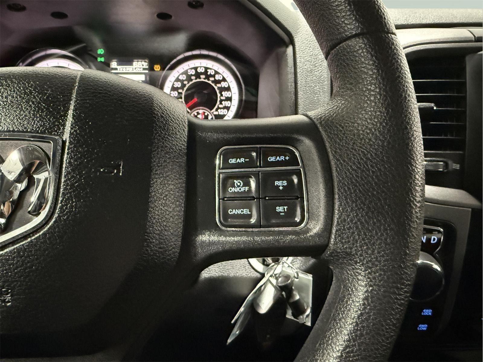 2018 RAM 1500 Express Quad Cab 4x4 6'4' Box