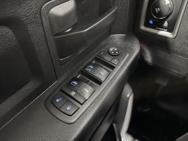 2018 RAM 1500 Express Quad Cab 4x4 6'4' Box