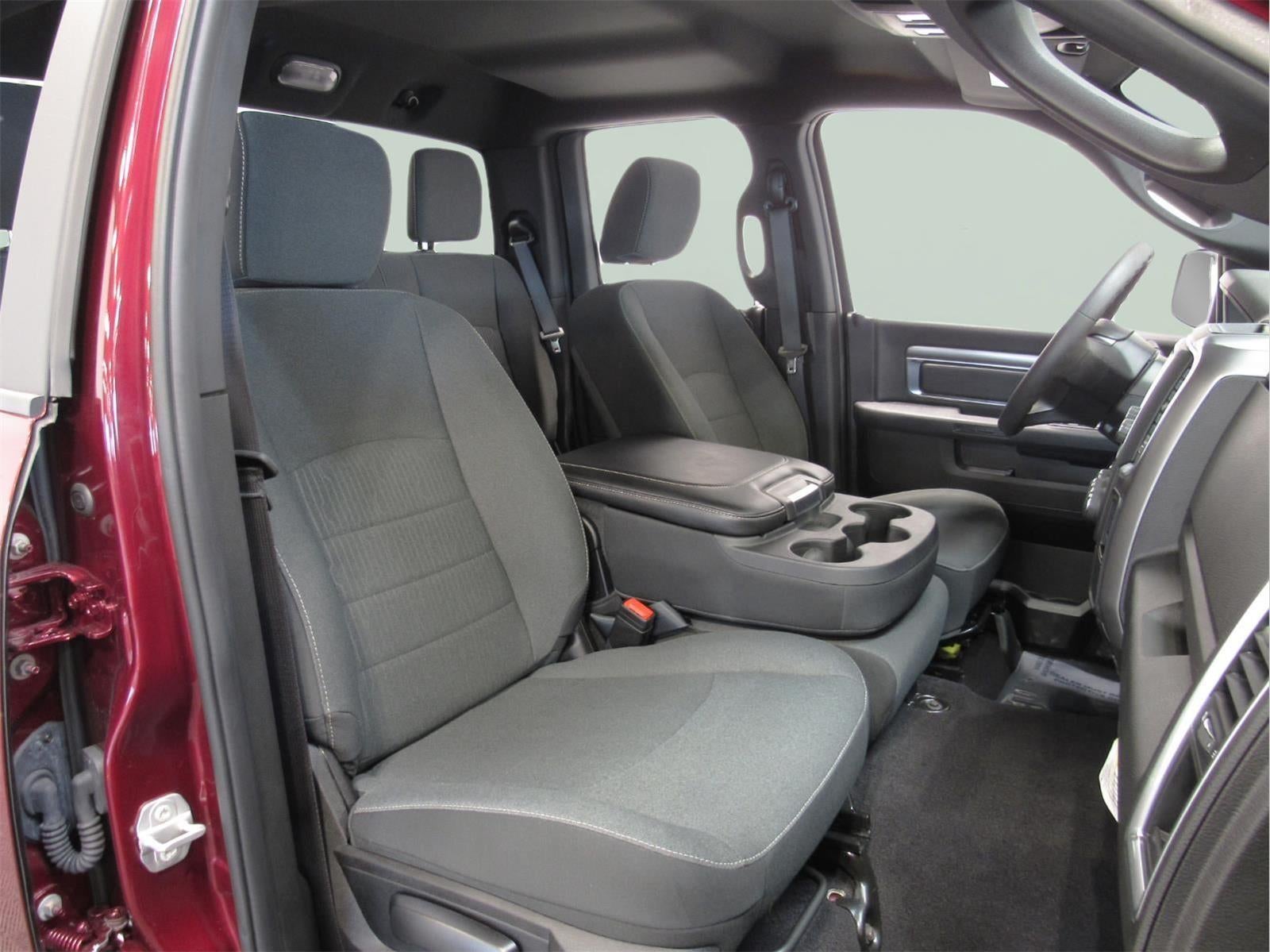 2022 RAM 1500 Classic Warlock Quad Cab 4x4 6'4' Box
