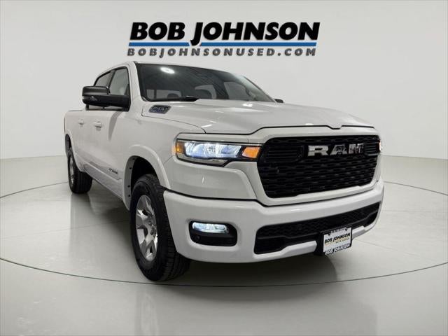2025 RAM 1500 Big Horn Crew Cab 4x4 5'7' Box