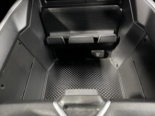 2022 RAM 1500 Big Horn Quad Cab 4x4 6'4' Box