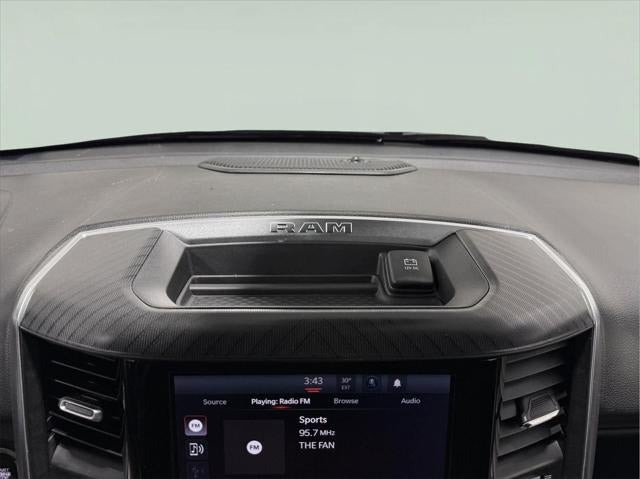 2025 RAM 1500 Big Horn Crew Cab 4x4 5'7' Box