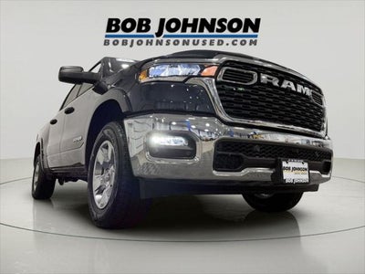 2025 RAM 1500 Big Horn Crew Cab 4x4 5'7' Box