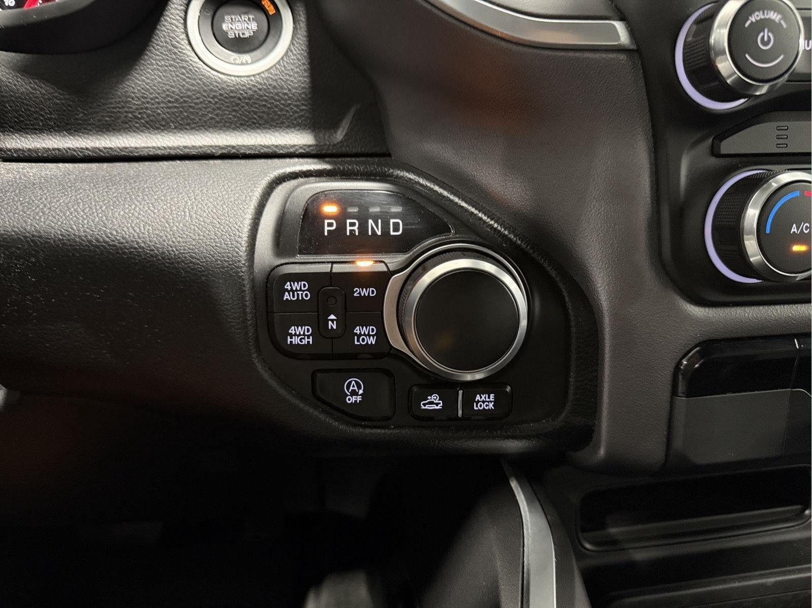 2023 RAM 1500 Big Horn Crew Cab 4x4 5'7' Box