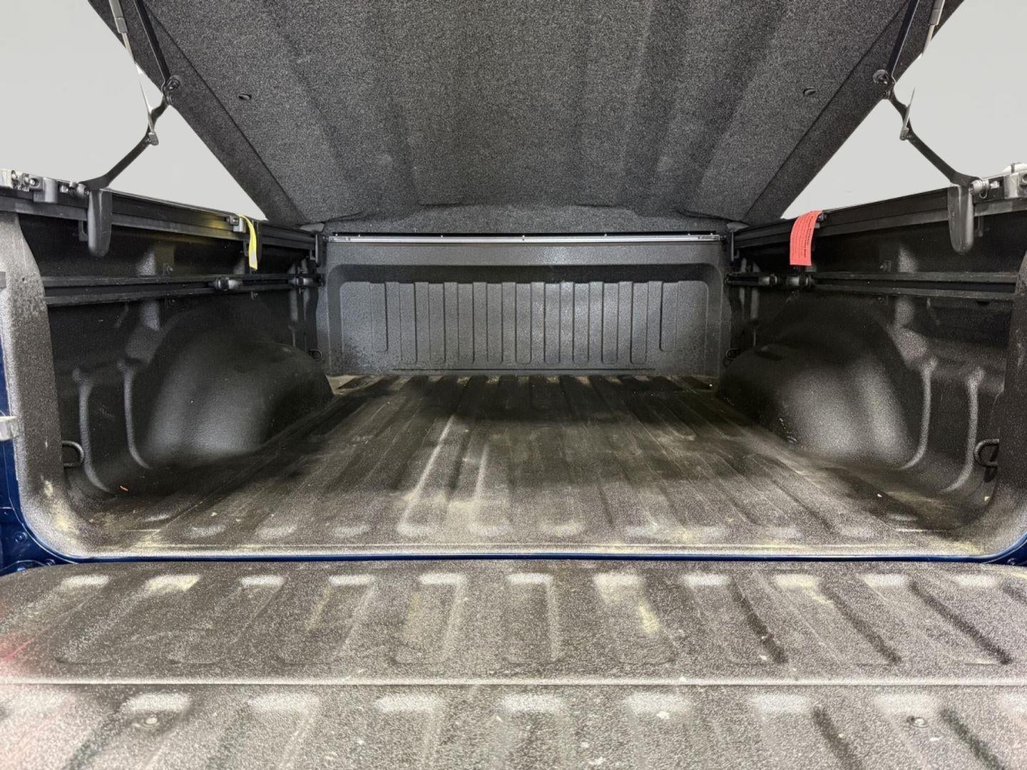 2021 RAM 1500 Laramie Crew Cab 4x4 6'4' Box