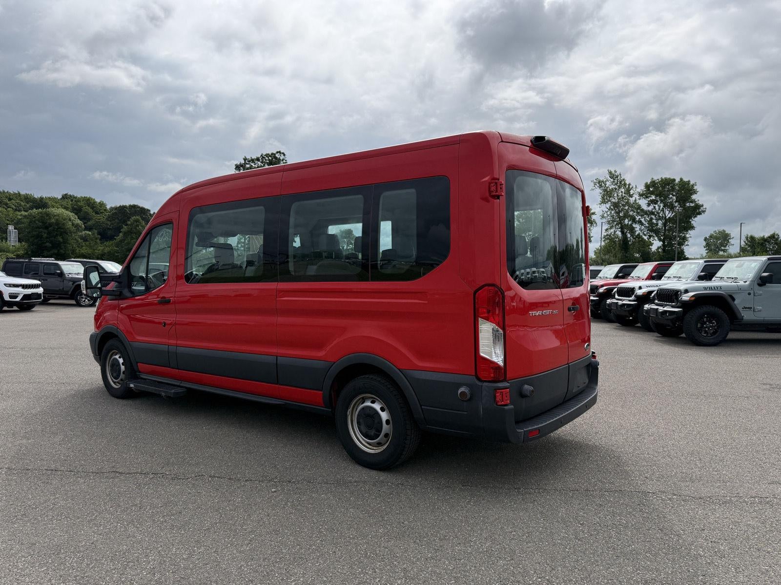 2018 Ford Transit Passenger Wagon XL
