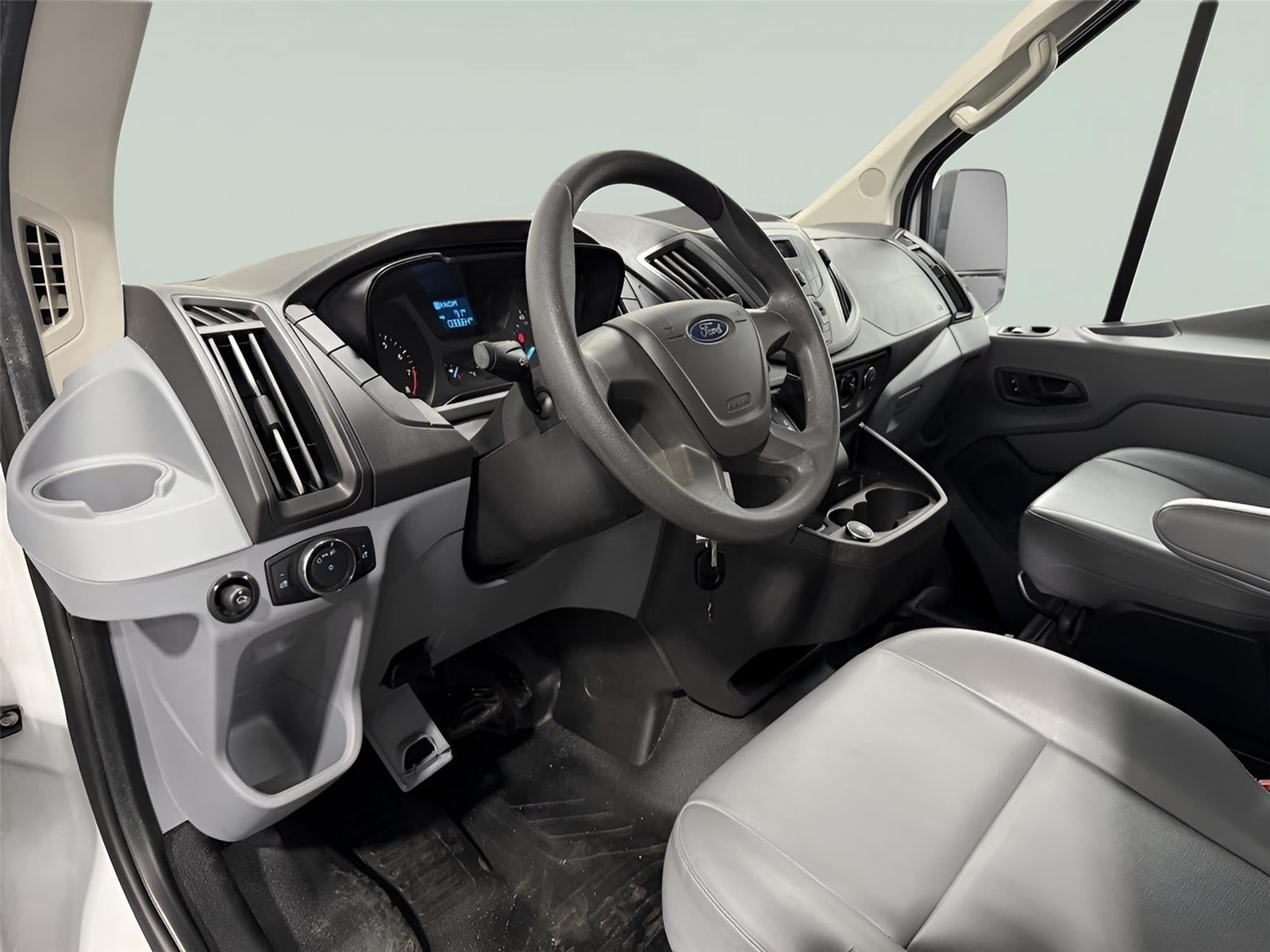 2017 Ford Transit-350 XL