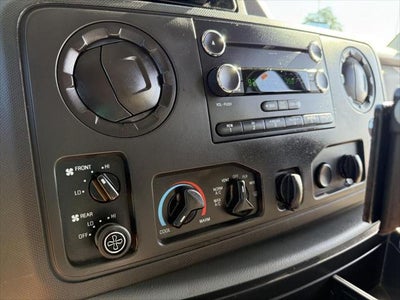2019 Ford E-450 Cutaway E-450 DRW 158' WB