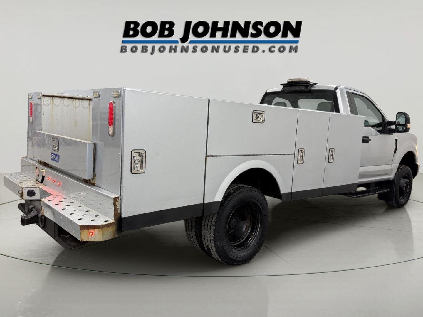 2018 Ford F-350 Chassis XL