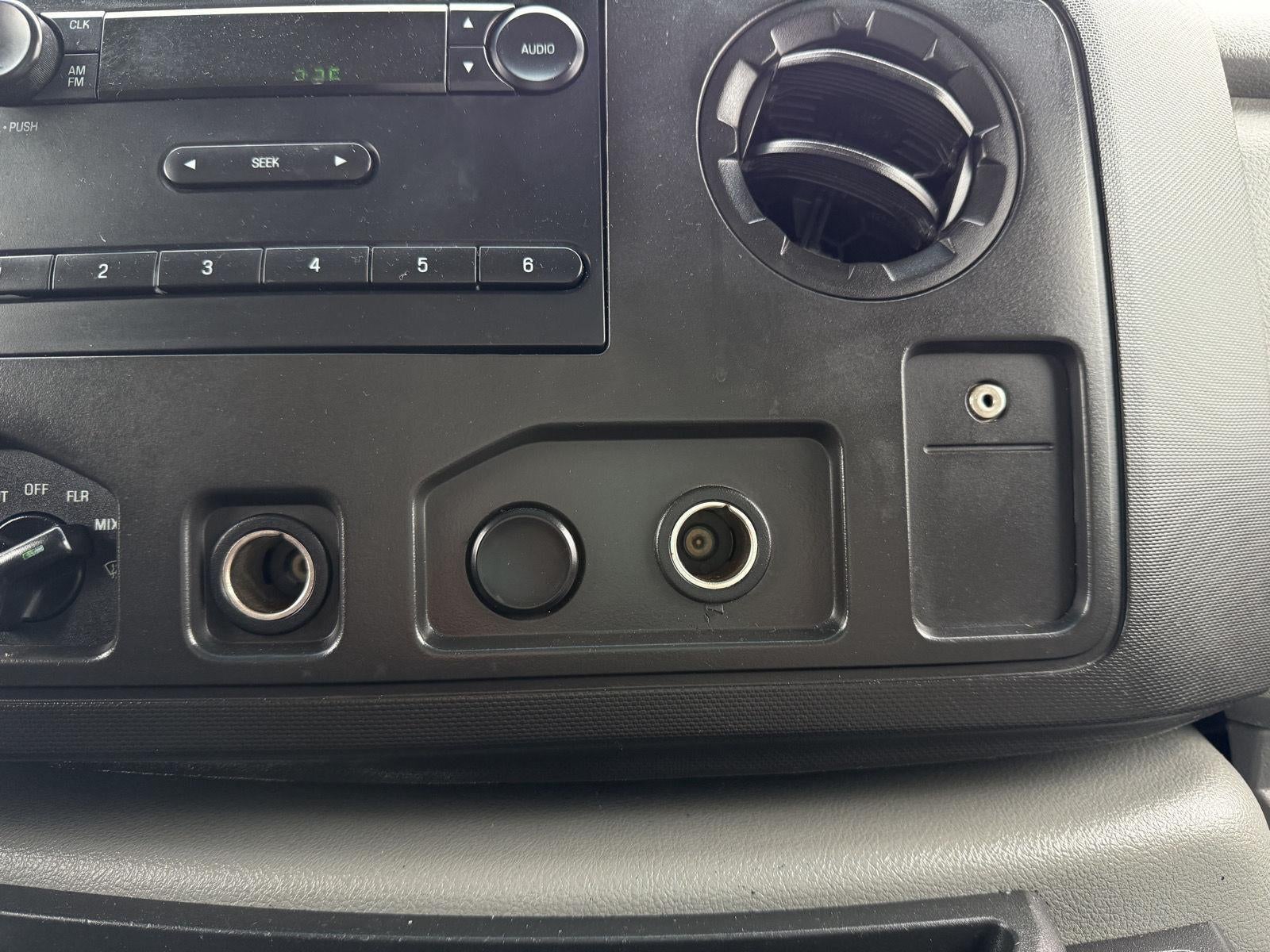 2019 Ford E-450 Cutaway E-450 DRW 158 WB