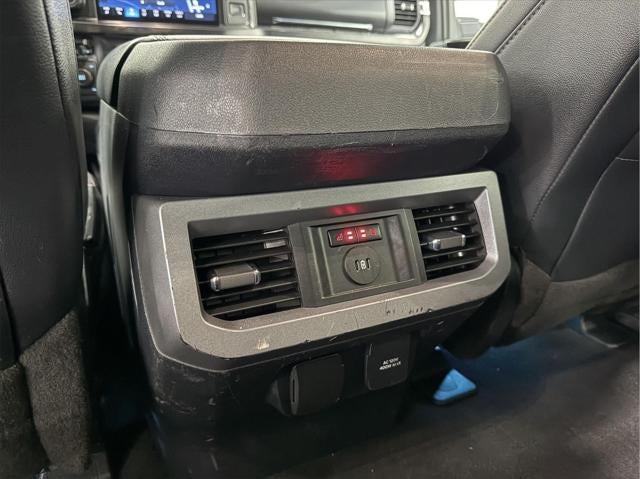 2023 Ford F-350 LARIAT