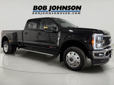 2023 Ford Super Duty F-450 DRW LARIAT