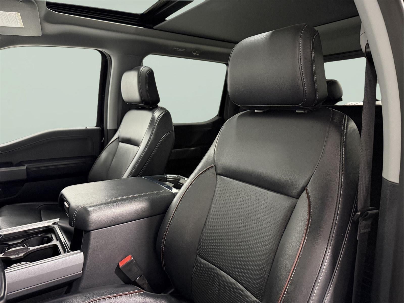 2023 Ford Super Duty F-450 DRW LARIAT
