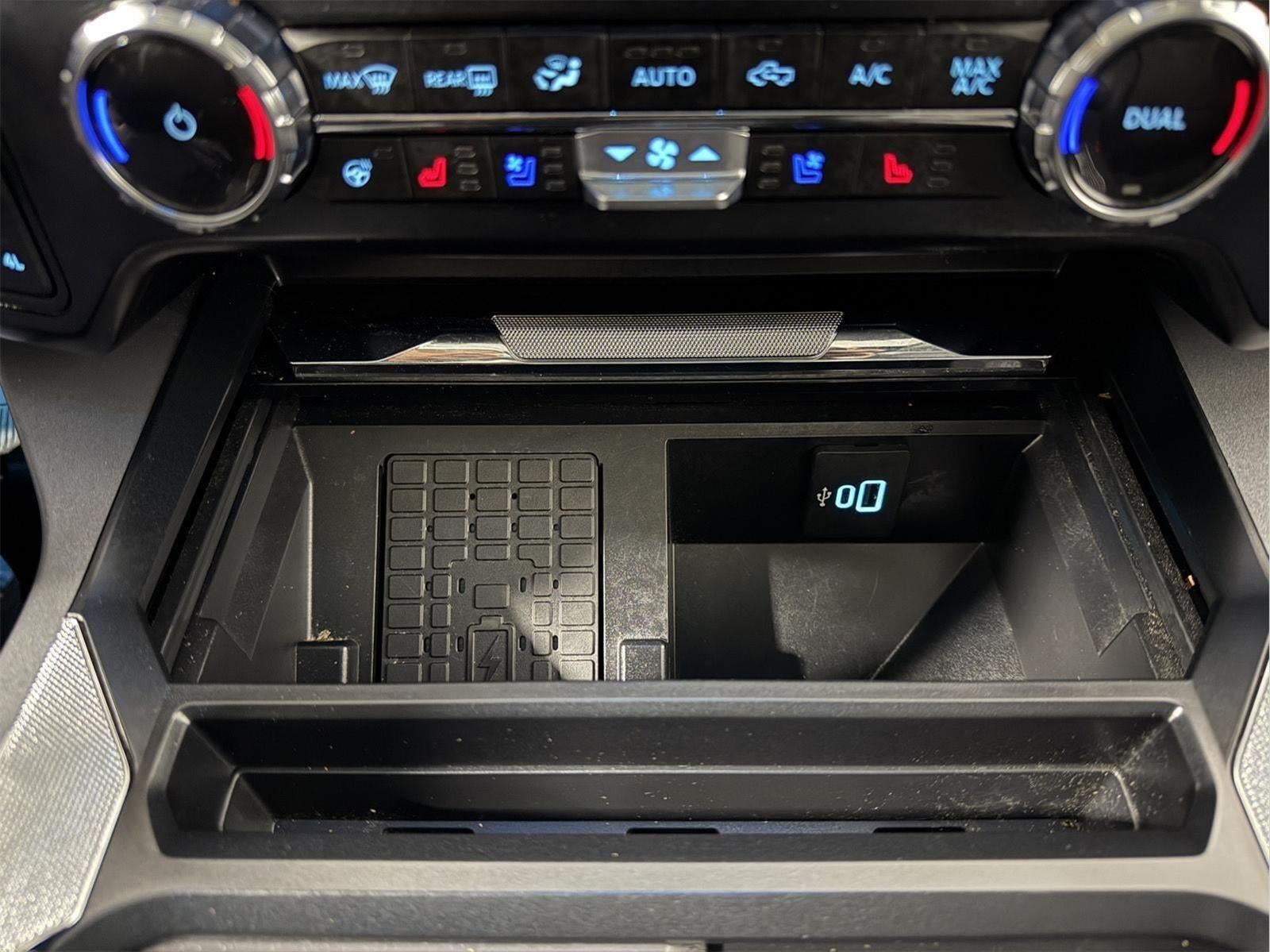2023 Ford Super Duty F-450 DRW LARIAT