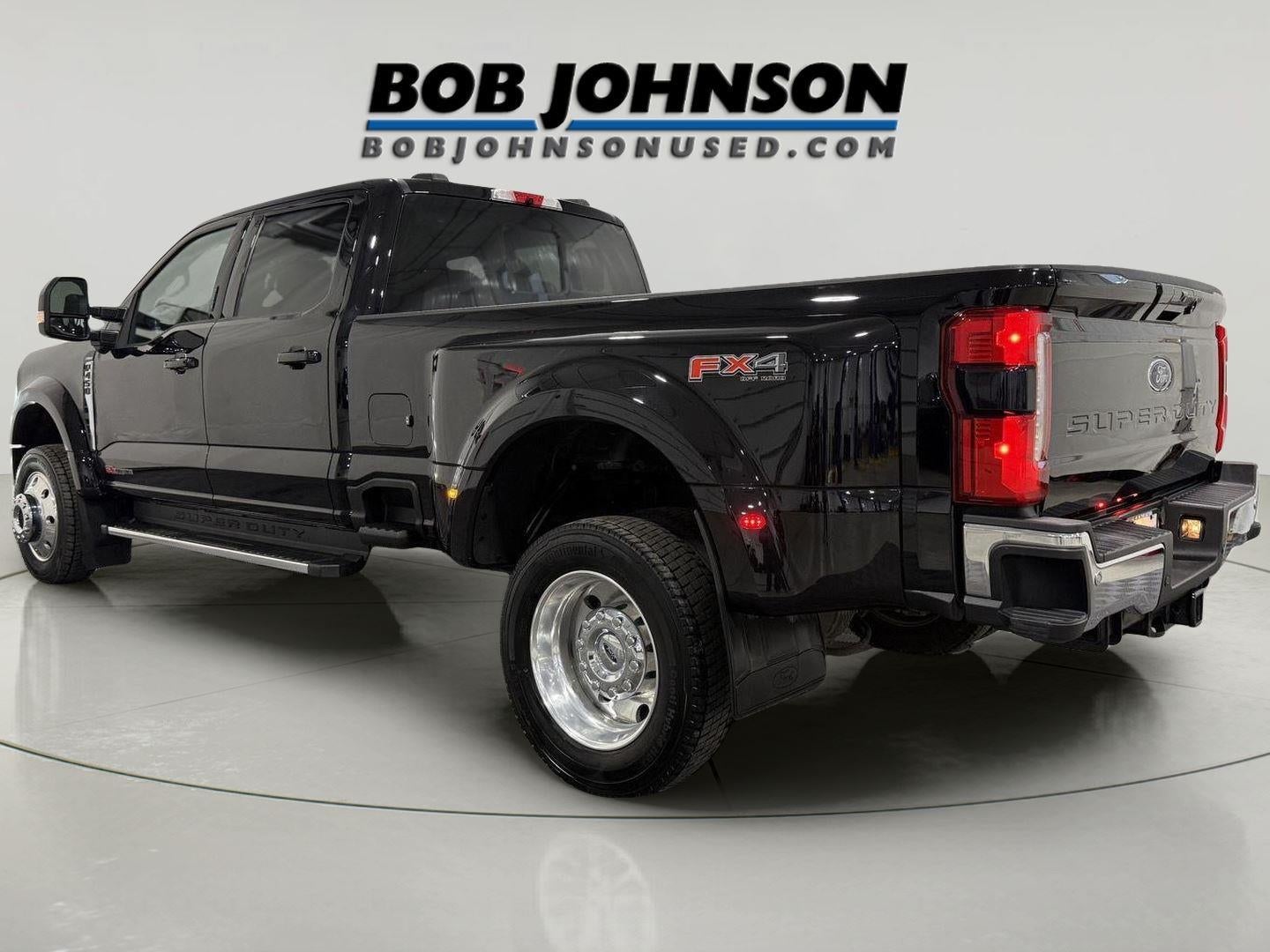 2023 Ford Super Duty F-450 DRW LARIAT