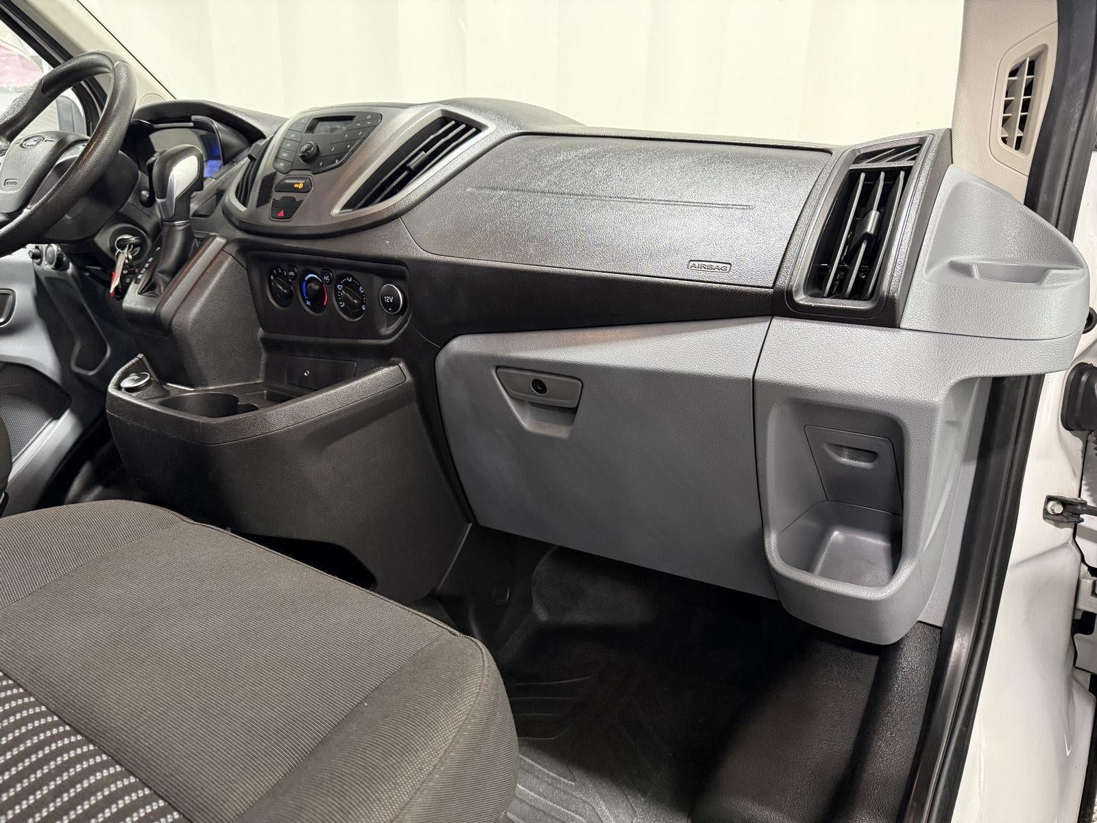 2018 Ford Transit-250 T-250 130 Low Rf 9000 GVWR Swing-Out RH Dr