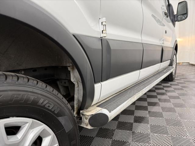 2018 Ford Transit-250 T-250 130 Low Rf 9000 GVWR Swing-Out RH Dr