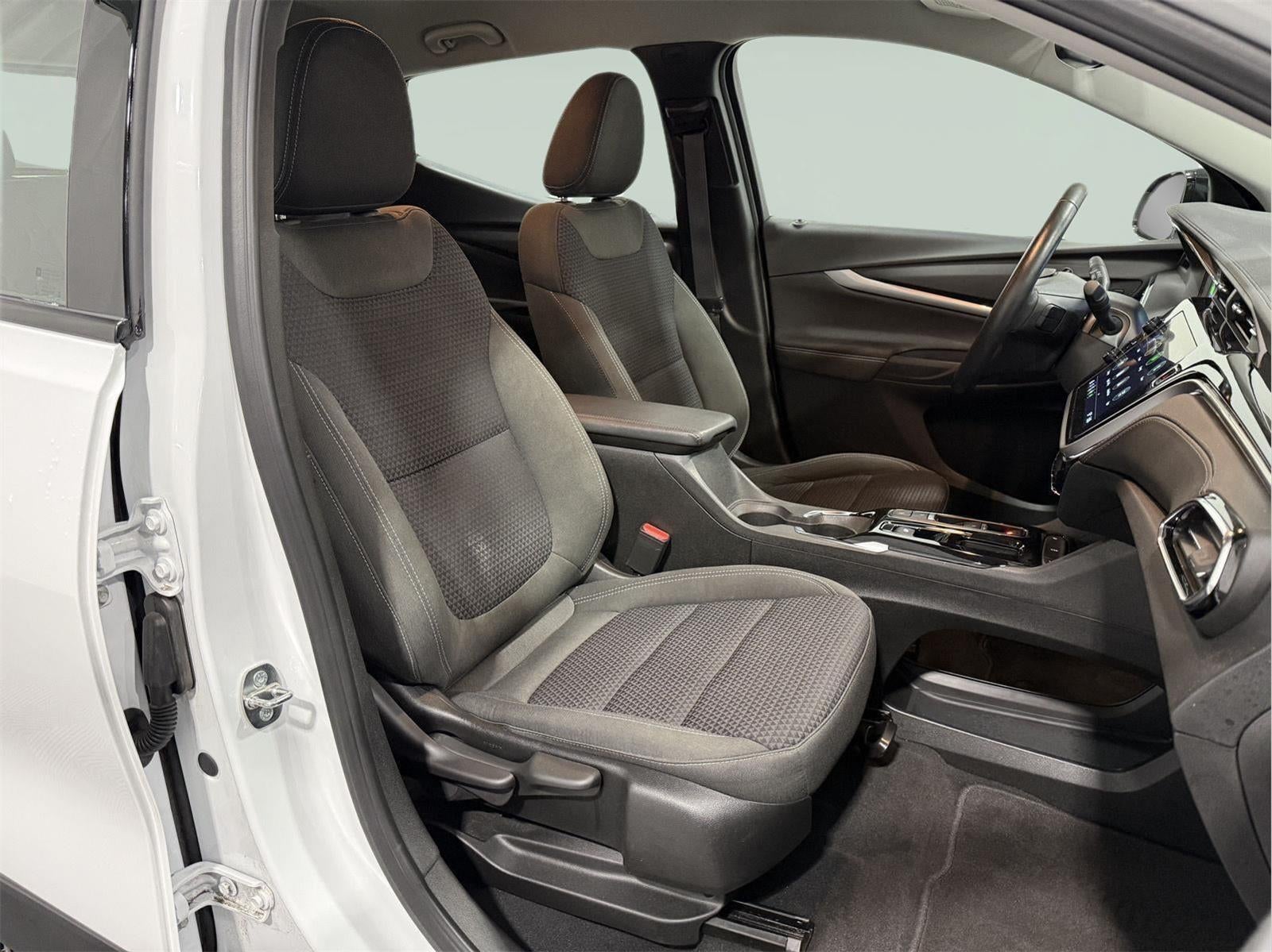 2023 Chevrolet Bolt EUV FWD LT