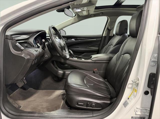 2017 Buick LaCrosse Essence