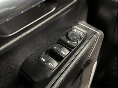 2023 Chevrolet Silverado 1500 4WD Crew Cab Short Bed Custom