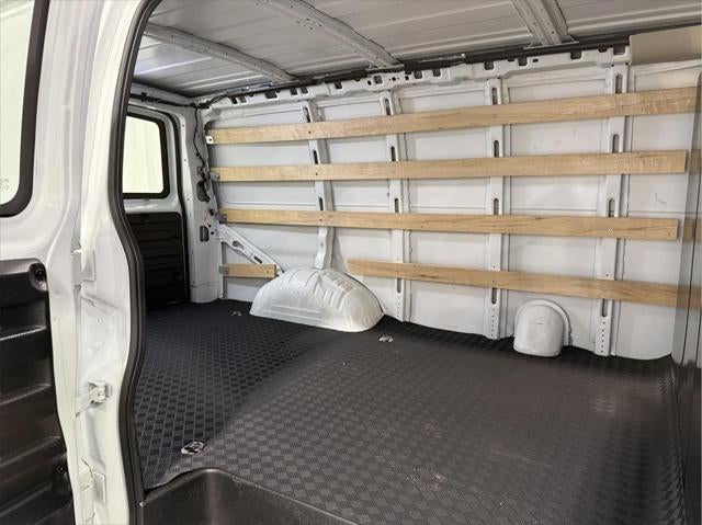 2024 Chevrolet Express Cargo RWD 2500 Regular Wheelbase WT