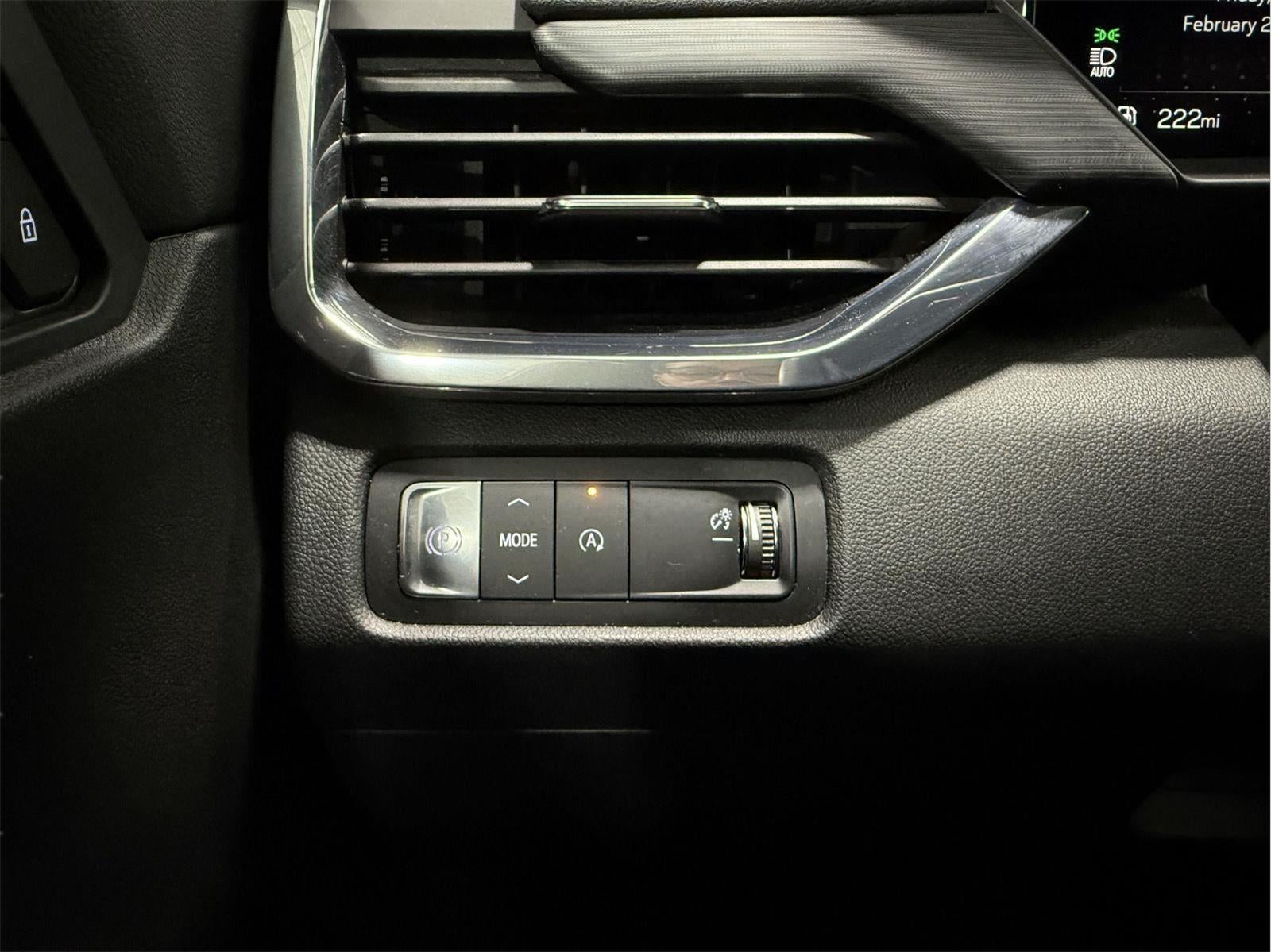 2025 GMC Acadia FWD Elevation