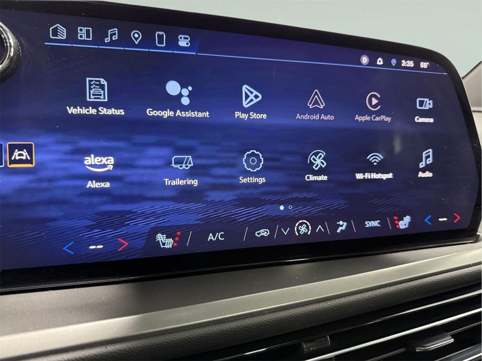 2024 Chevrolet Traverse LT