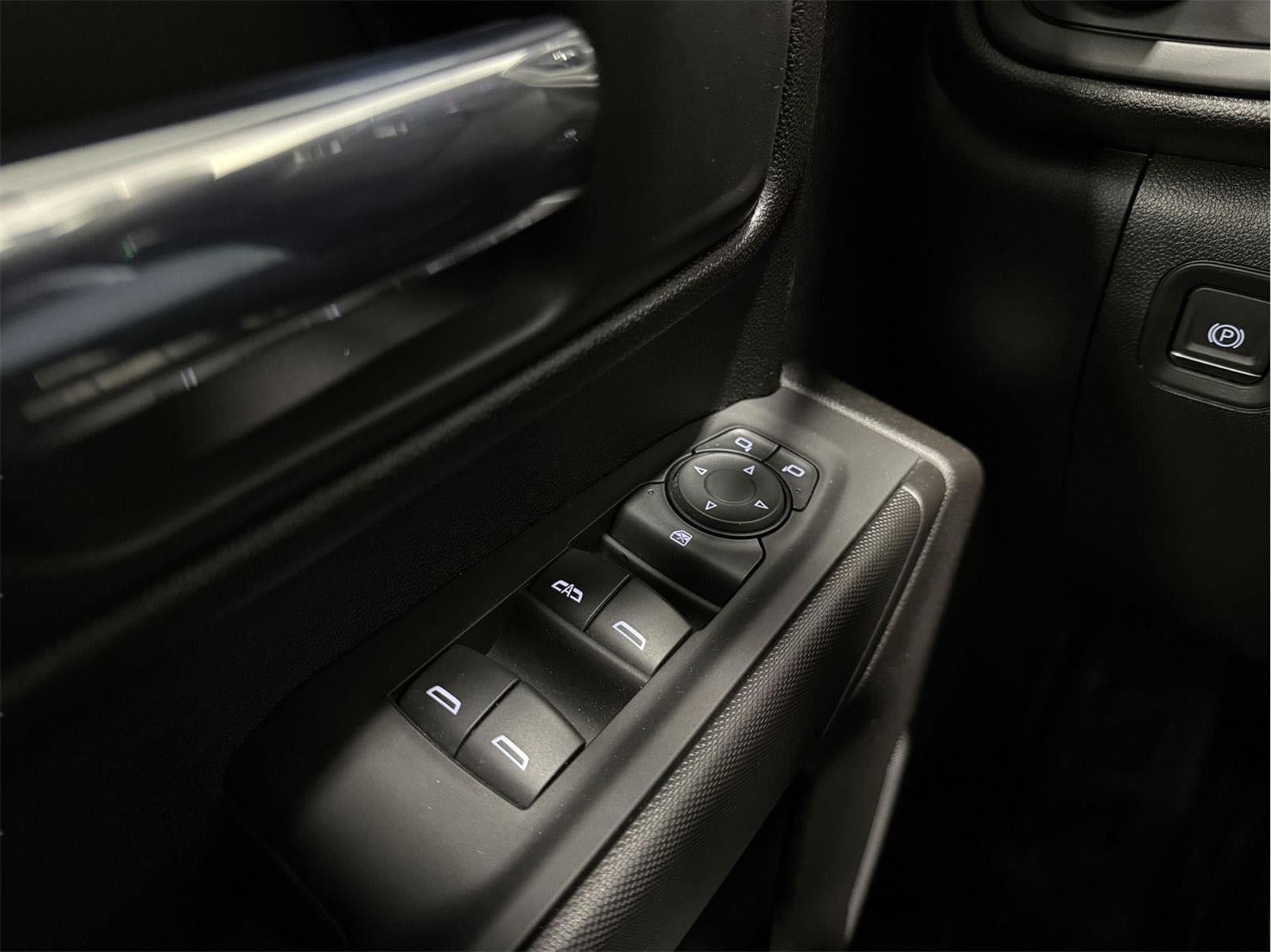 2024 GMC Sierra 2500HD Pro