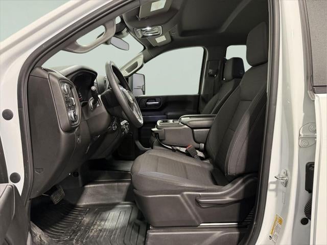 2024 GMC Sierra 2500HD Pro