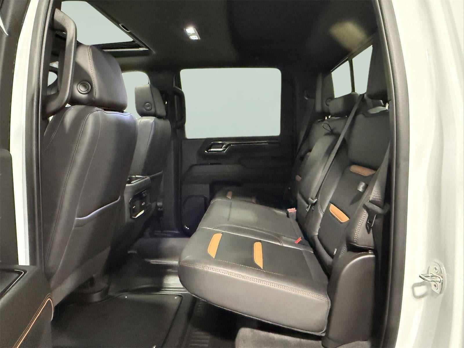 2024 GMC Sierra 2500HD 4WD Crew Cab Standard Bed AT4