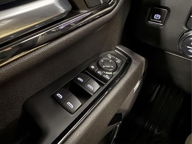 2024 GMC Sierra 2500HD 4WD Crew Cab Standard Bed AT4