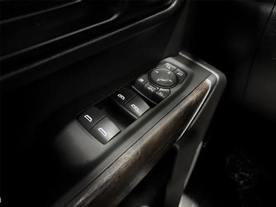 2022 GMC Sierra 2500HD 4WD Crew Cab Standard Bed Denali