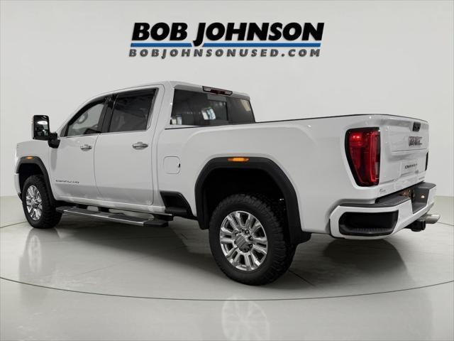 2022 GMC Sierra 2500HD 4WD Crew Cab Standard Bed Denali