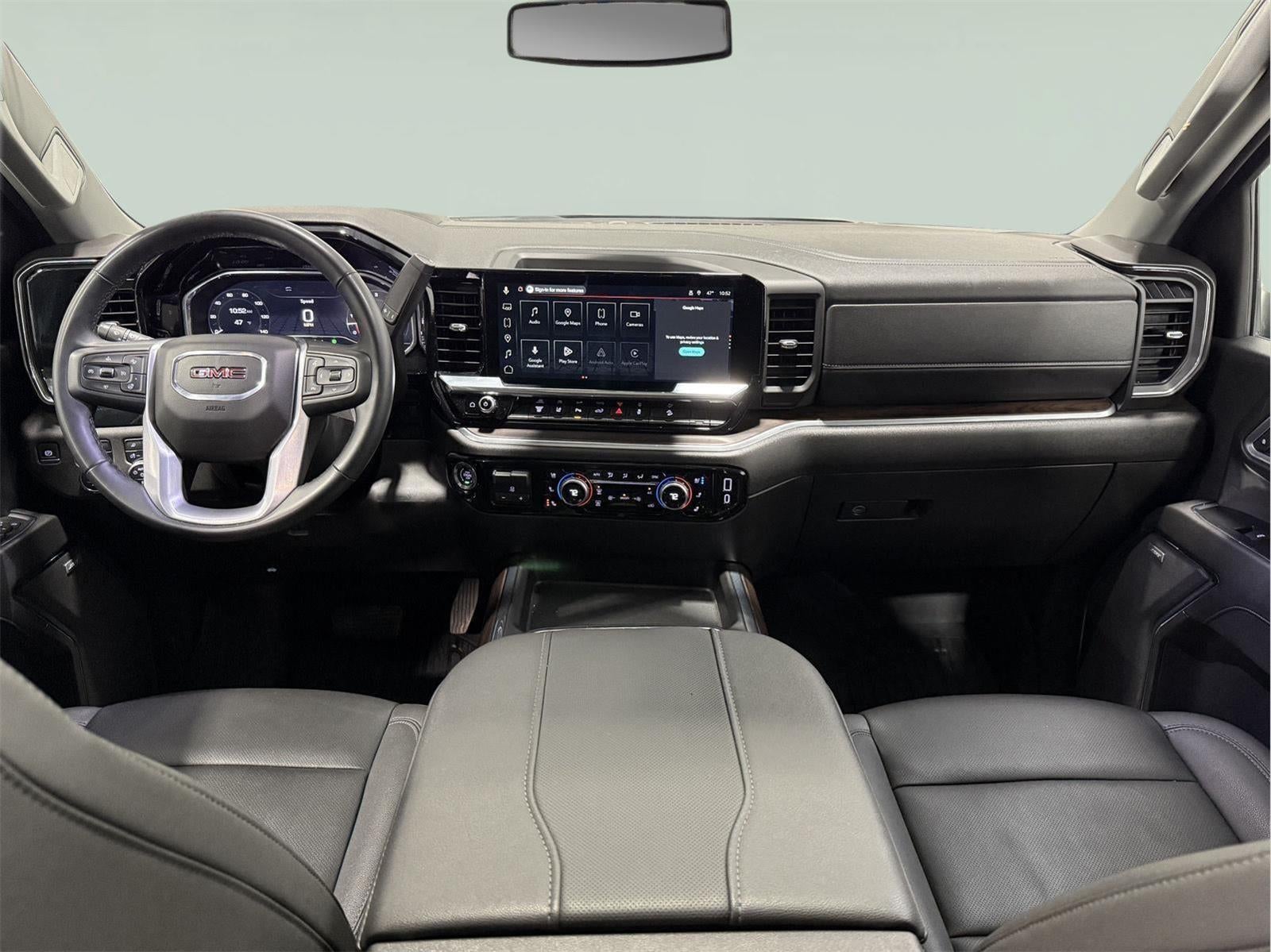 2025 GMC Sierra 2500HD 4WD Crew Cab Standard Bed SLT