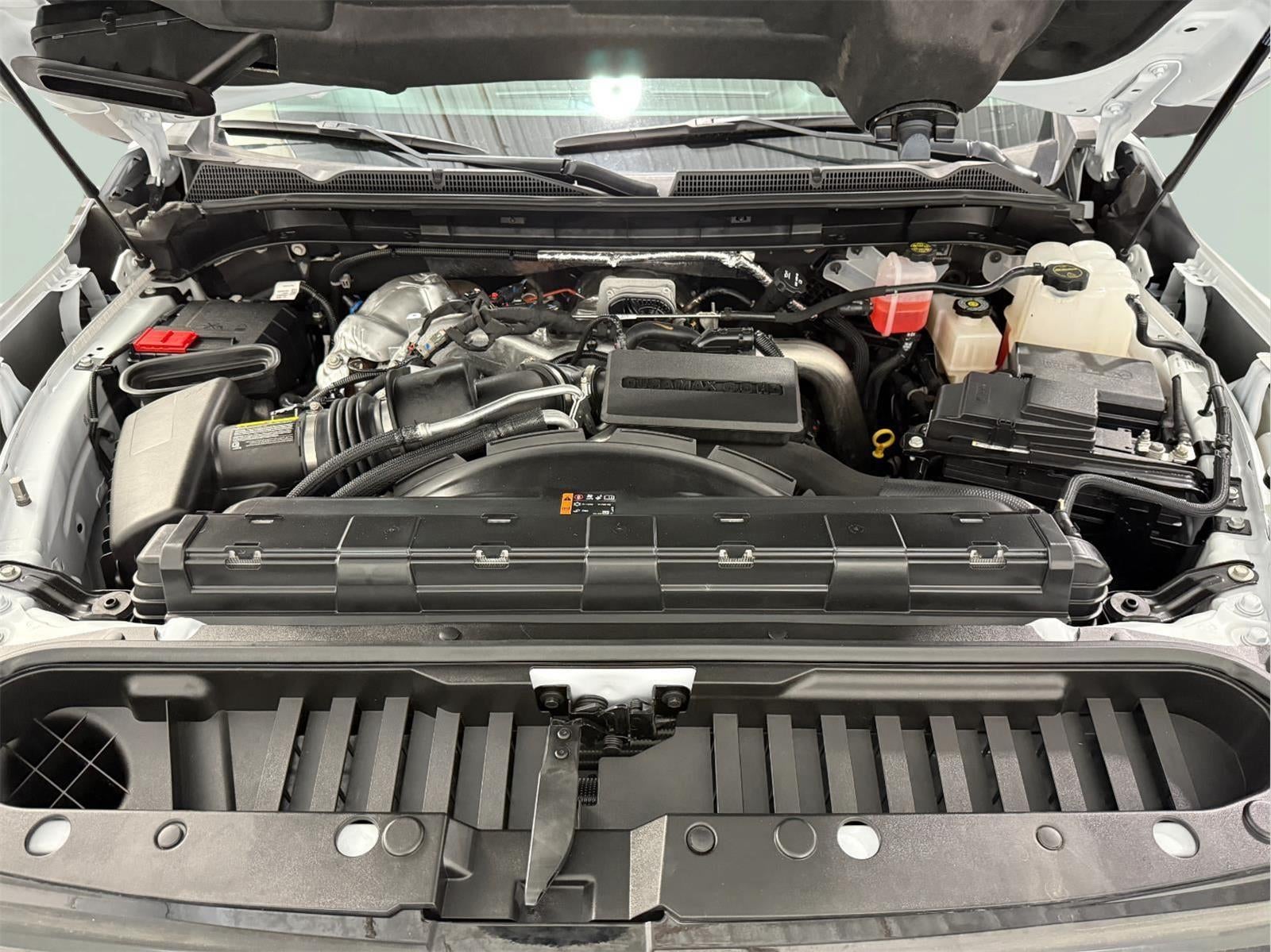 2025 GMC Sierra 2500HD 4WD Crew Cab Standard Bed AT4