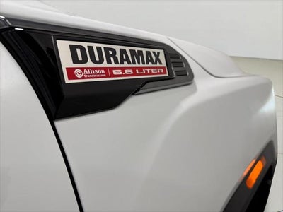 2025 GMC Sierra 2500HD 4WD Crew Cab Standard Bed AT4