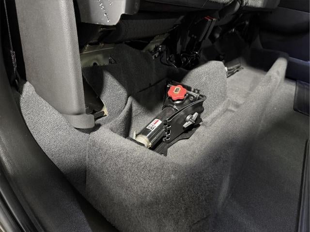 2024 GMC Sierra 1500 4WD Crew Cab Short Box Elevation with 3VL