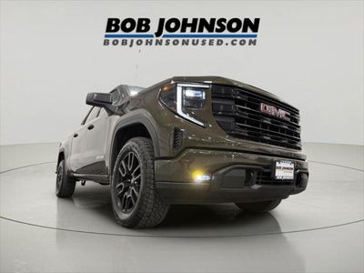 2024 GMC Sierra 1500 4WD Crew Cab Short Box Elevation with 3VL